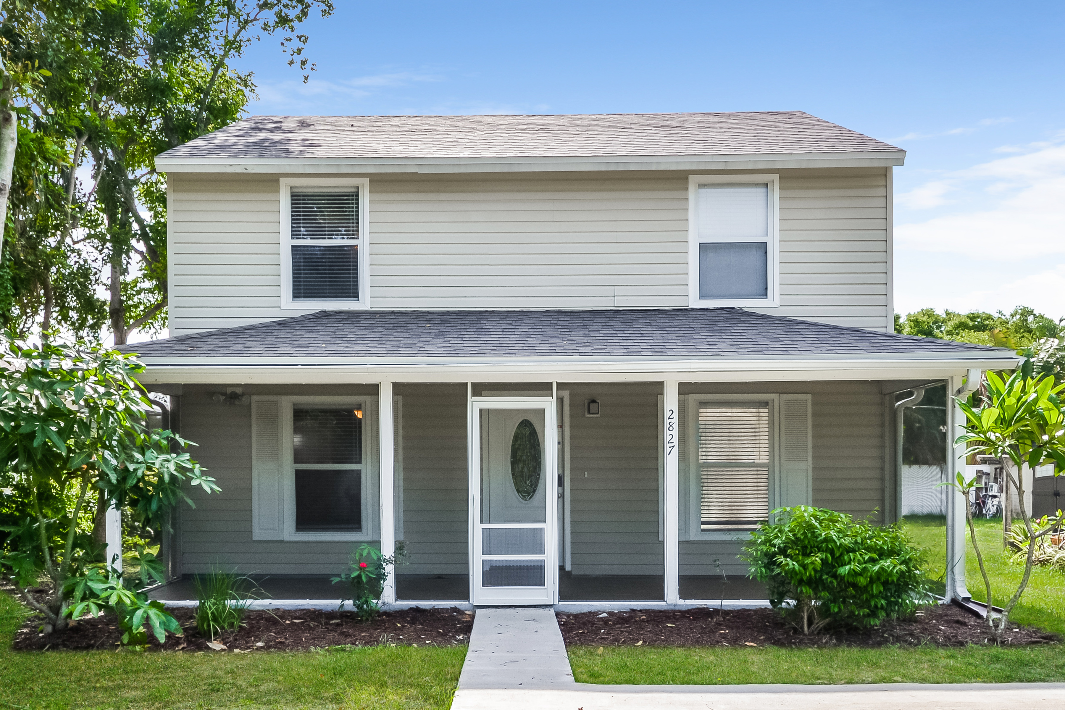 2827 MARSHALL DR SARASOTA, FL 34239